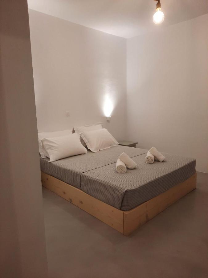 Terra White Seaview Pool Apartments & Suites Mykonos Town Bagian luar foto