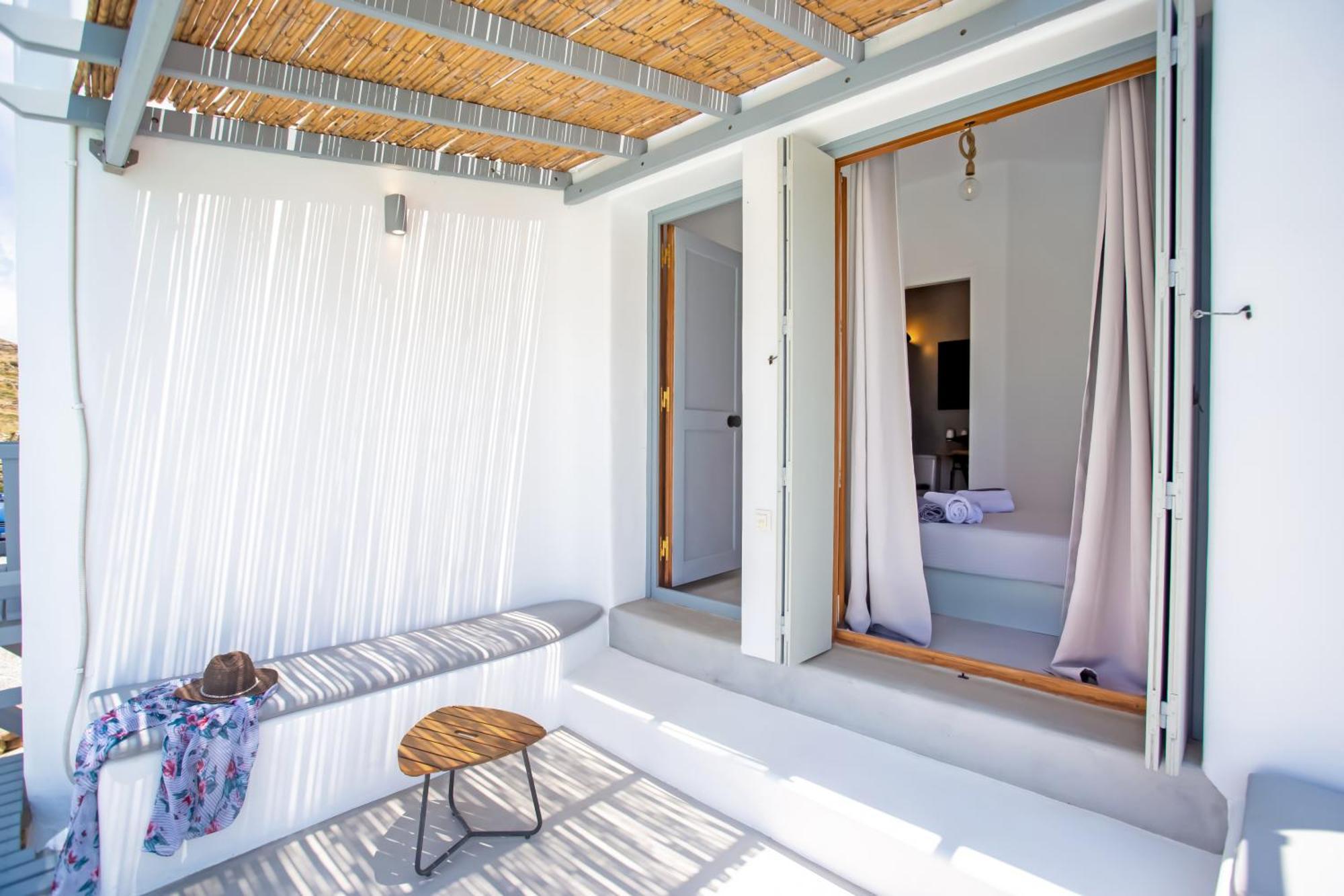 Terra White Seaview Pool Apartments & Suites Mykonos Town Bagian luar foto