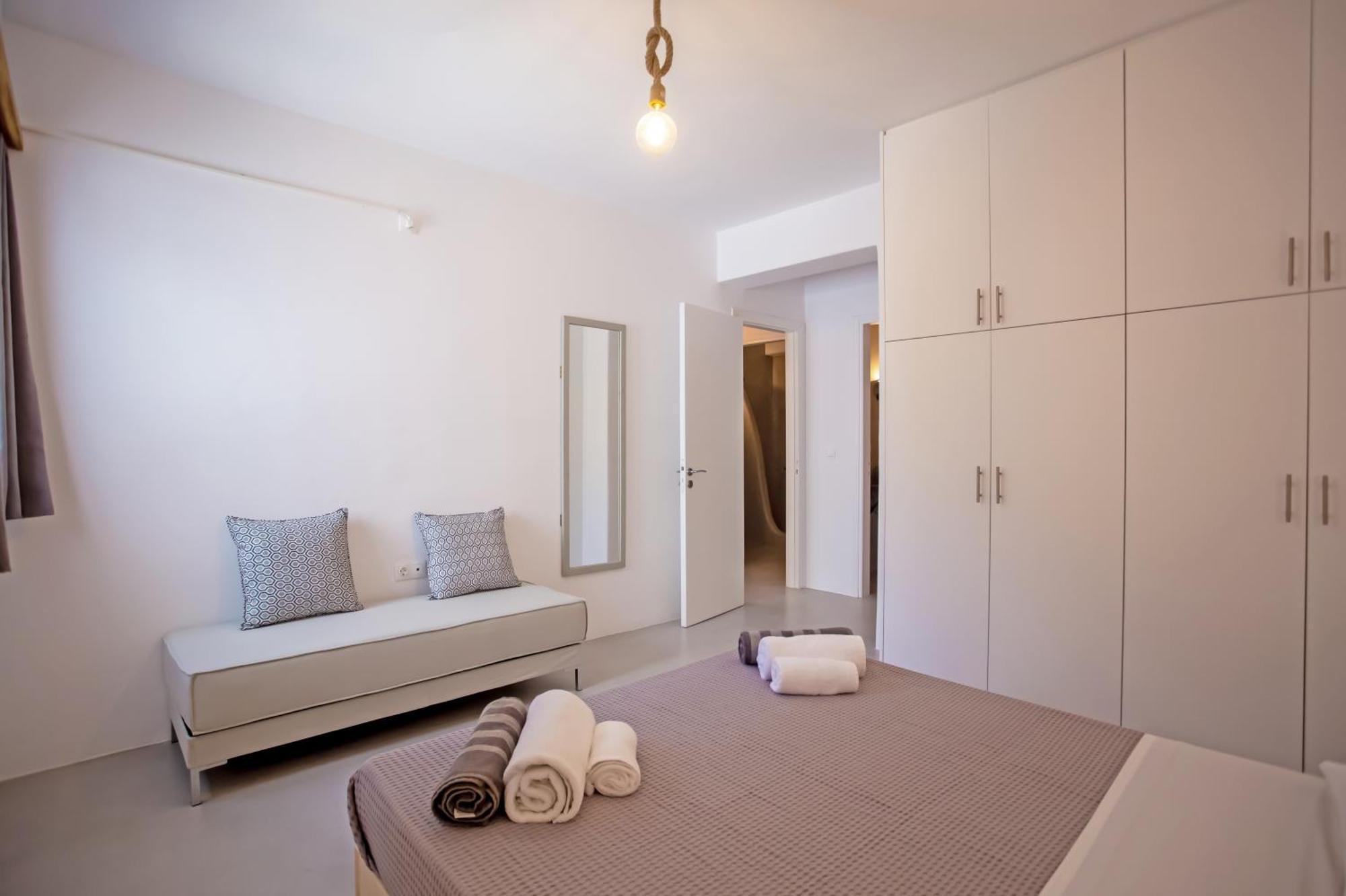 Terra White Seaview Pool Apartments & Suites Mykonos Town Bagian luar foto
